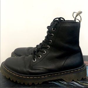 Dr. Martens Size 8